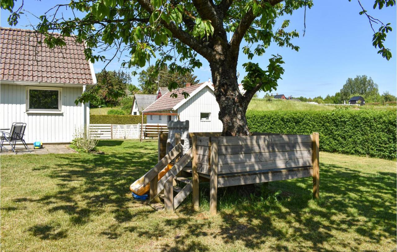 2 Bedroom Nice Home In Ystad Exterior foto